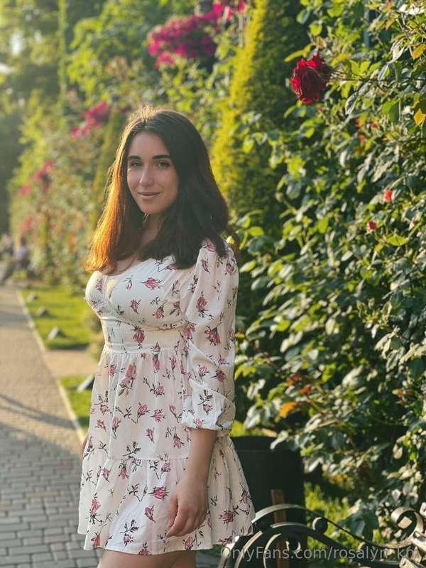 🌸 Summer is in full bloom, and I couldn’t resist capturing t..