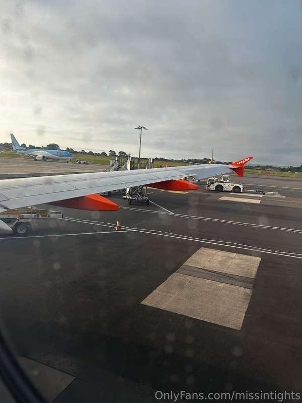 With only 2.5 hours sleep 😅I’m on my way to Glasgow Scotland..