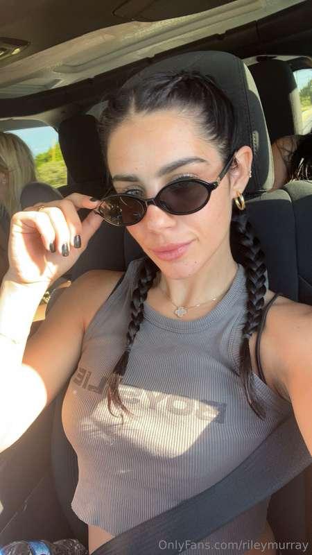 i was feeling cute… should i send you the rest of the pics? ..