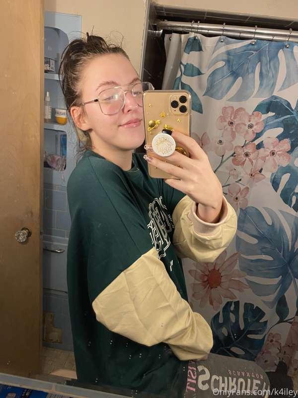 definitely sweatpants/sweatshirt season