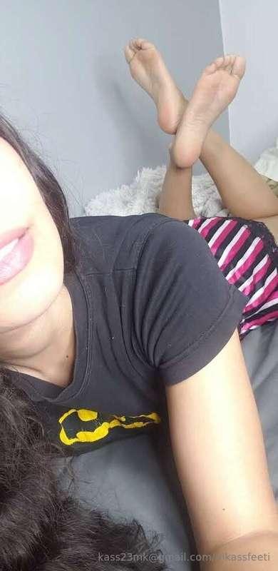Hi 🩵 making simple customs this week 
Text me asap for book ..