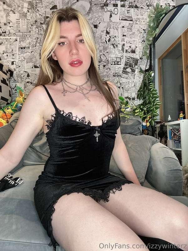 izzywinterz image #13