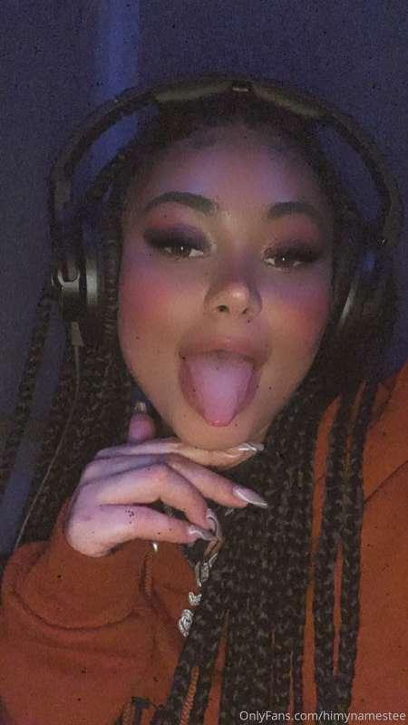 👅👅👅👅