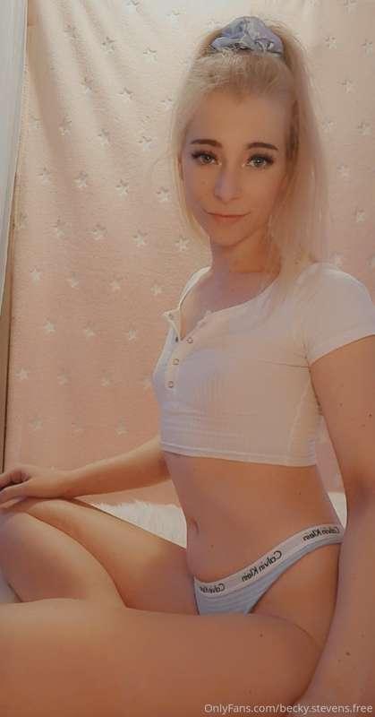 becky.savage.free image #0