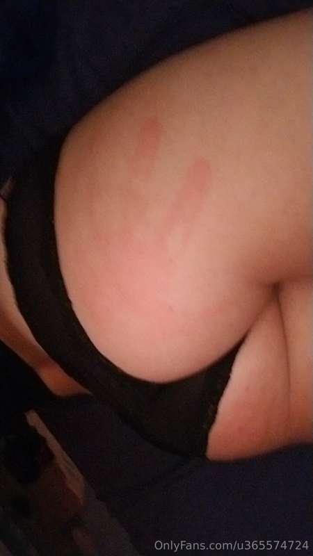 He put his hand print on my ass cheek🥴🤪 ( partnered content ..