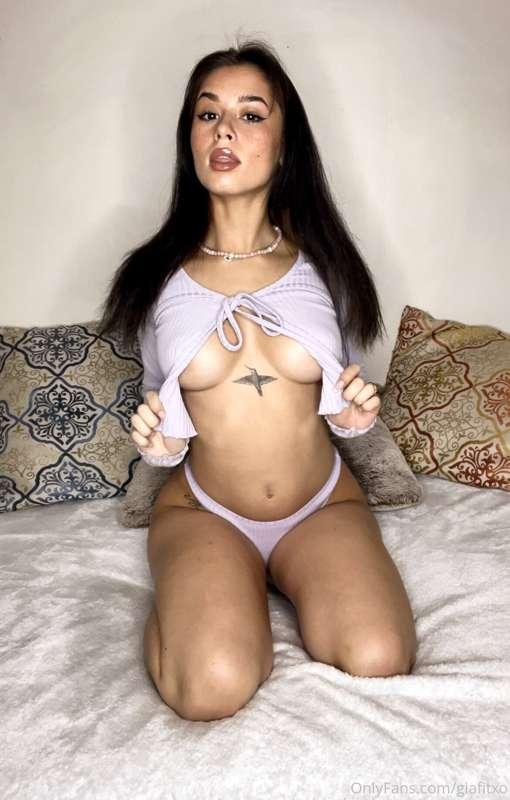I'm on my knees ready for you 👅🍆