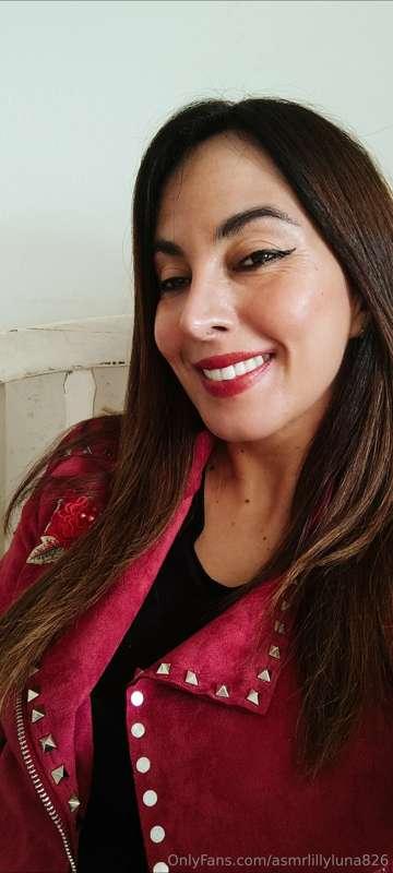 Good morning!! For custom videos write a DM 😘😘😘