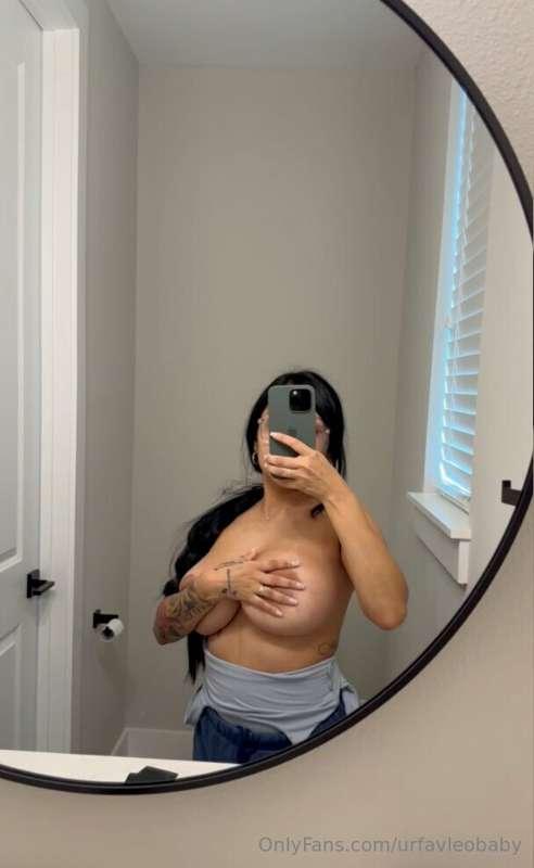 https://onlyfans.com/urfavleobaby