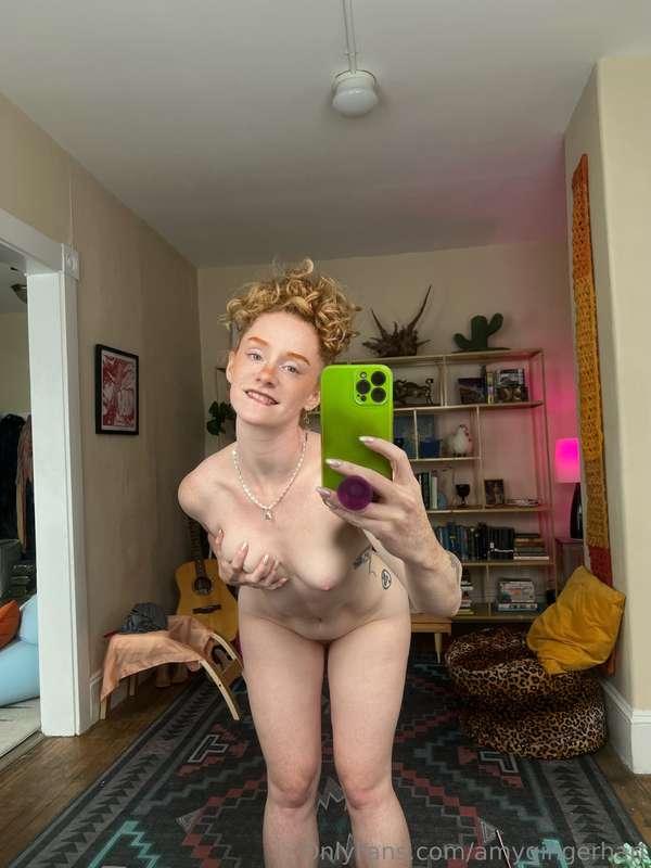 amygingerhart image #0