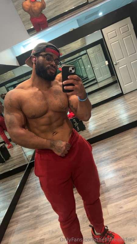 thefitfreakkfree main image