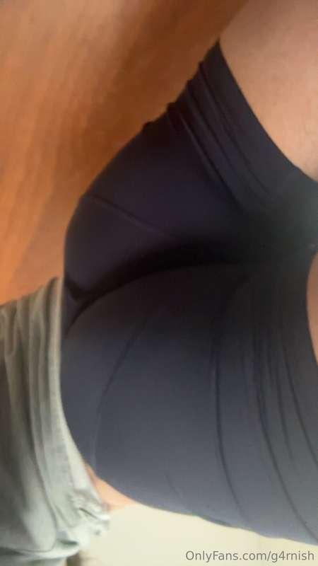 boy booty but covered :0