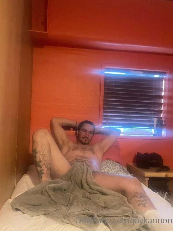 Just had another hot shower, now to lay here and air dry!😉
