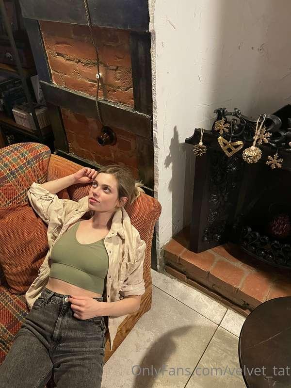 Thinking of what should i do, are you bored? Dm me..
