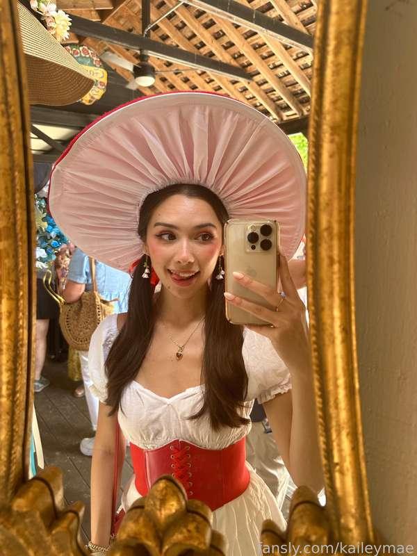 kaileymae image #3