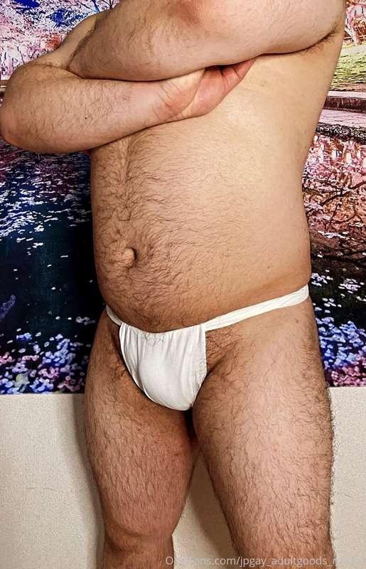 A video of how to close fundoshi loincloths will be uploaded..
