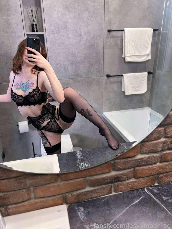 Sexy lingerie? 🖤

#fyp #lingerie #panties #bra #footfetish #stockings #legs #gfe #young #brunette 