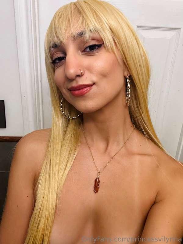 would you date me if I was blonde?