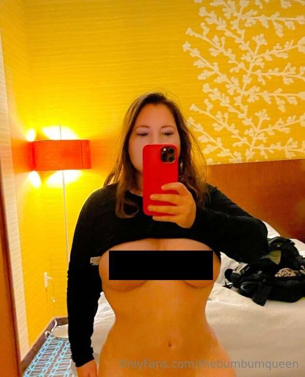 wanna see them uncensored? dm me...