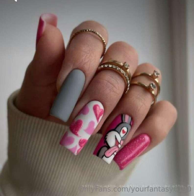 Hey guys ! I am thinking about doing my nails for the upcomi..