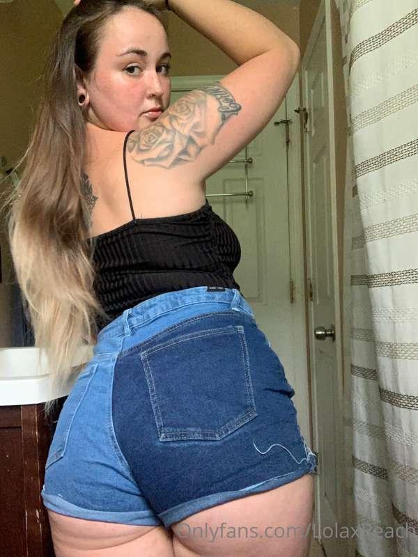 lolaxpeach image #2