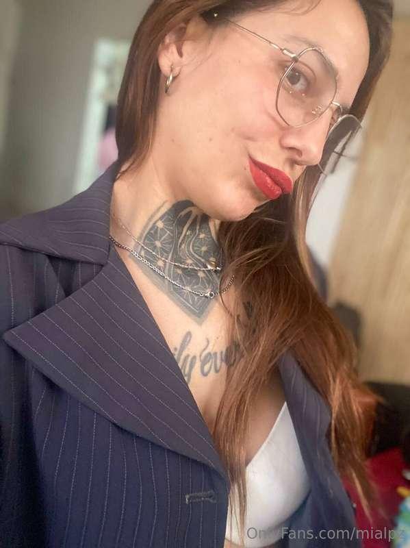 🔥@deliciousgem101🔥