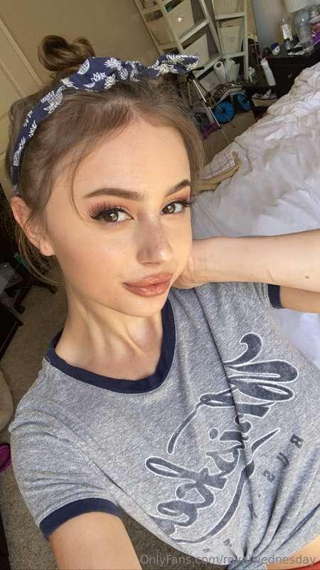 Do you like my pretty face bb? :)