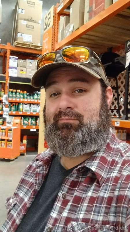 Breakin' out the flannel for this home depot trip