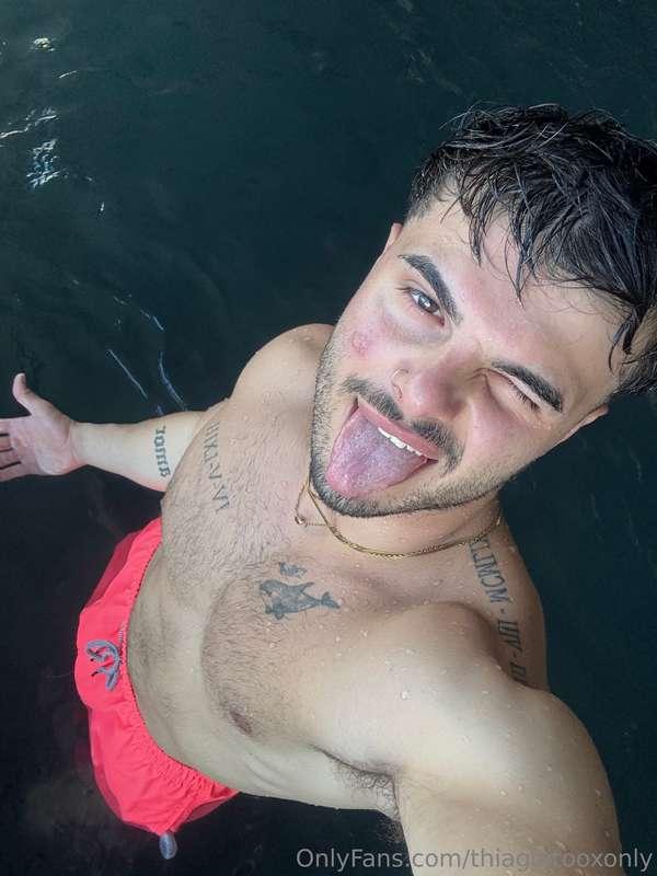 Hey, I want to measure my cock on a video call, send me a pr..