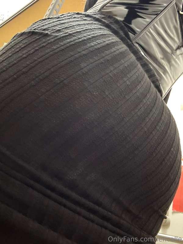 My ass looked GIGANTIC yesterday 