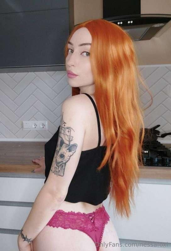 uffff... what a delicious ass🍑
