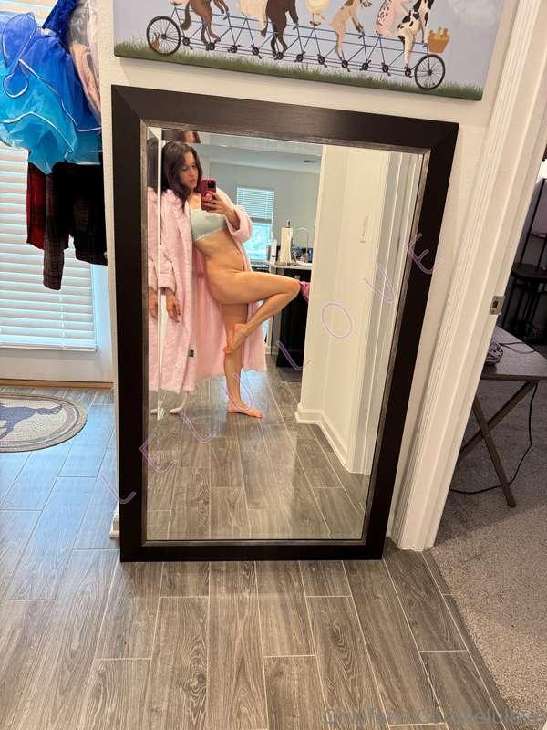 Do you think you have what it takes to keep me satisfied?? 😈