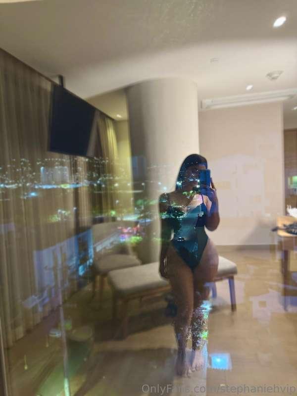 my plans for tonight include fucking with these views🤤 what ..