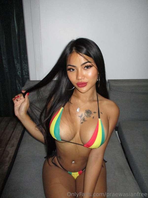 @praewasian