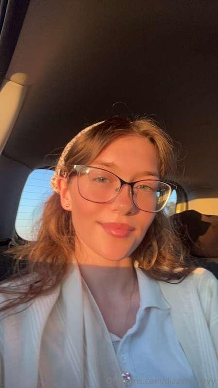 dms are open for booking your private sessions 💦