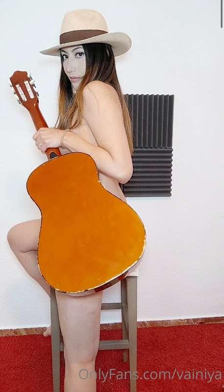 vainiya image #1