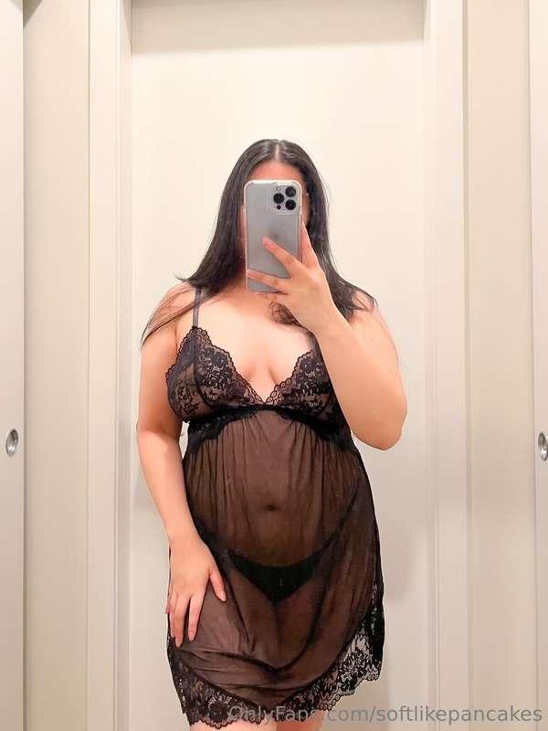 Would you let me wear this around the house? 😏