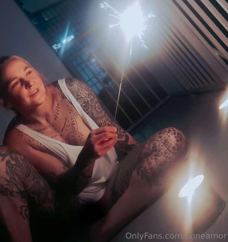 🎥: https://onlyfans.com/1154499327/anneamor