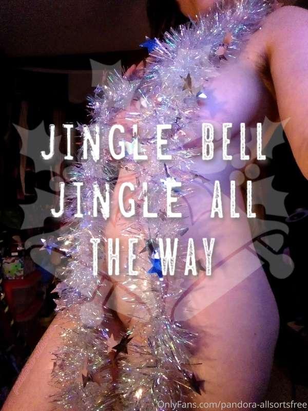 merry christmas (:
send me a xmas tip and i'll send you some..