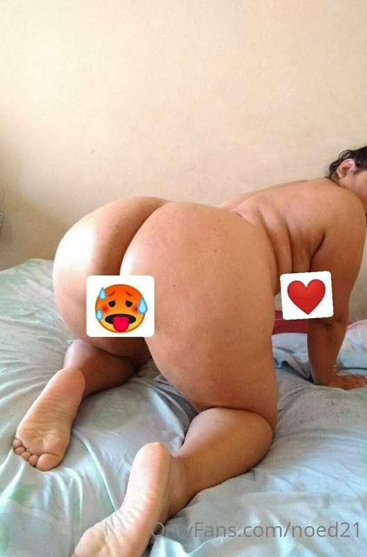 - Follow my friend, brunette with a big ass, hot 🤯🥵  @babyss..