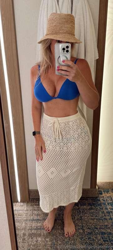 lucysinclaire image #1