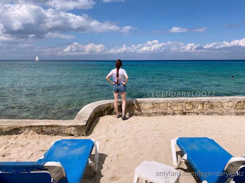 Would be a nice spot to fuck yea?? 😎 this reminds me I still..