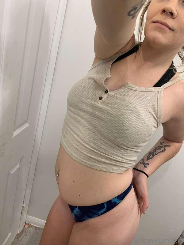 Slide for a perfect view 🤭❤️🤭
