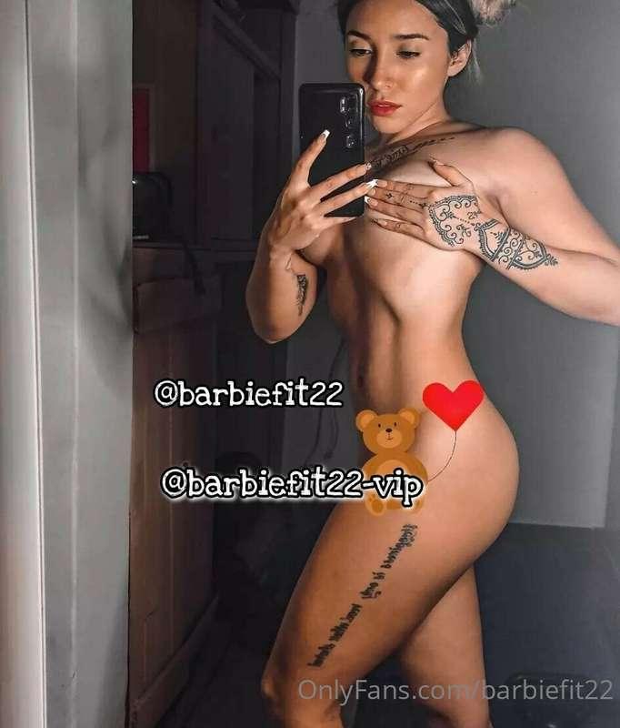 Chat With me 💕🙌🏼 Https:/www.onlyfans.com/barbiefit22-vip