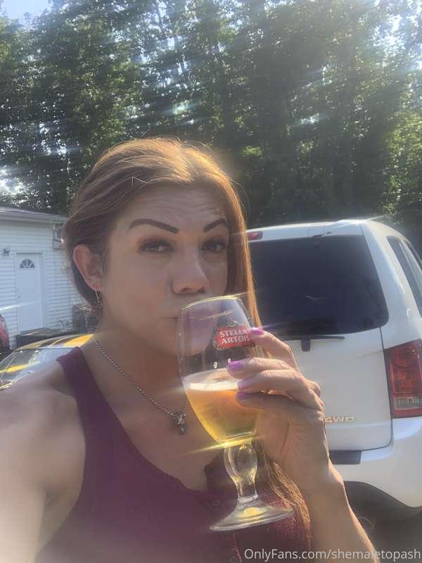 It’s Friday thirsty mood 🤪🤪 🍻 🍺