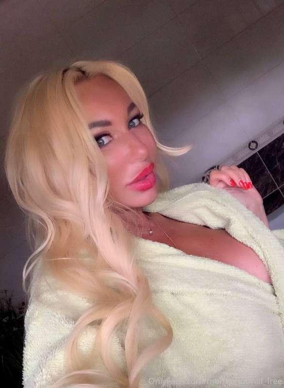 hi) how are you? 😘😘😘