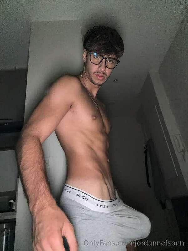 Your new addiction starts here… and I’m worth it😈