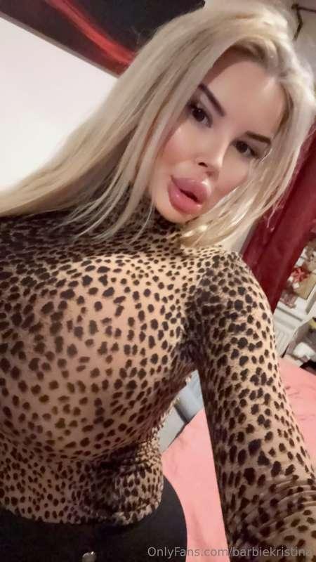 Hiii😊👀