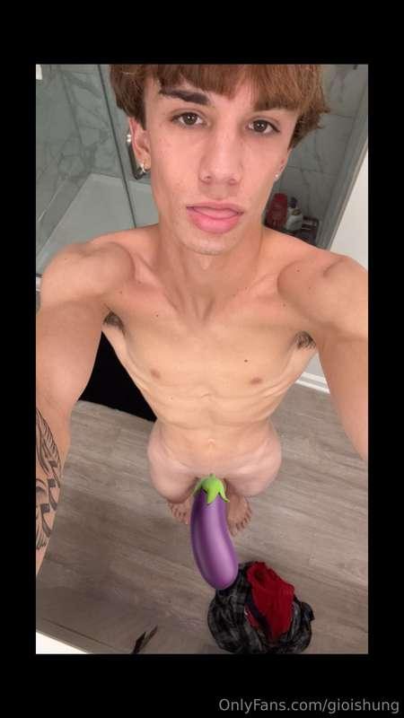 Wow! 2,700 subs!! You guys are unreal! Sending out a special..