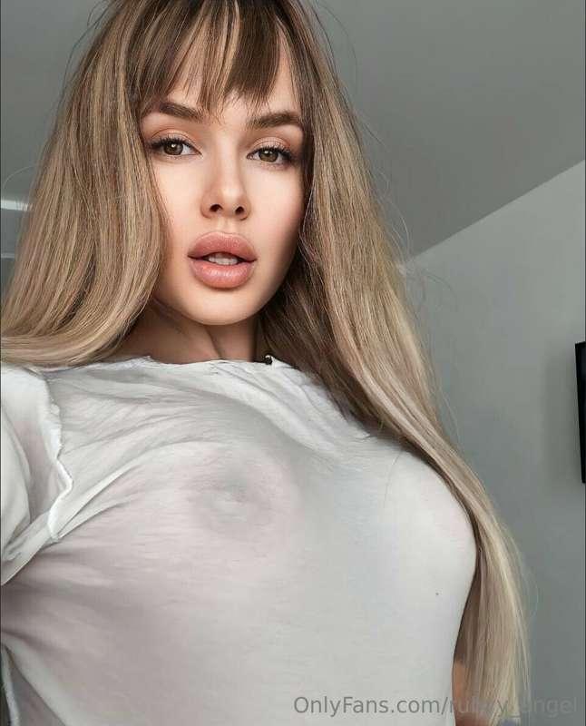 🔥 STOP SCROLLING 🔥
⚡️ She's ready for your dick @natcrystal ..