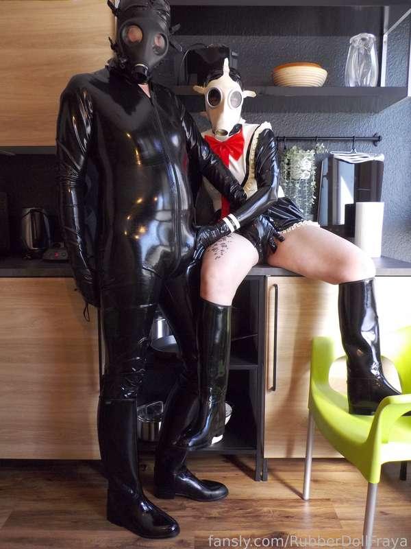 rubberdollfraya image #1